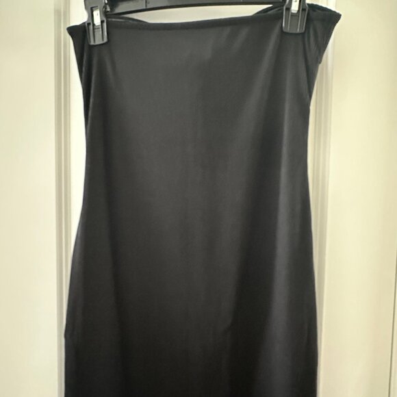 Strapless Black Ribbed Maxi Dress With Knot Detail & Back Slit - Picture 10 of 12